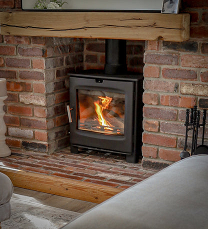 Woodford Axon Chadwick 5 Multifuel Wood Burning Stove living room2